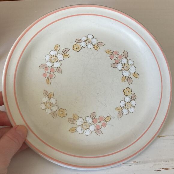 Vintage Hearthside Chantilly Fleur de Bois Salad/Dessert Plates, Set of 4 - Picture 6 of 9